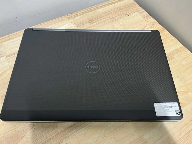 Dell precision 7720(i7) laptop - afbeelding 7 van  8