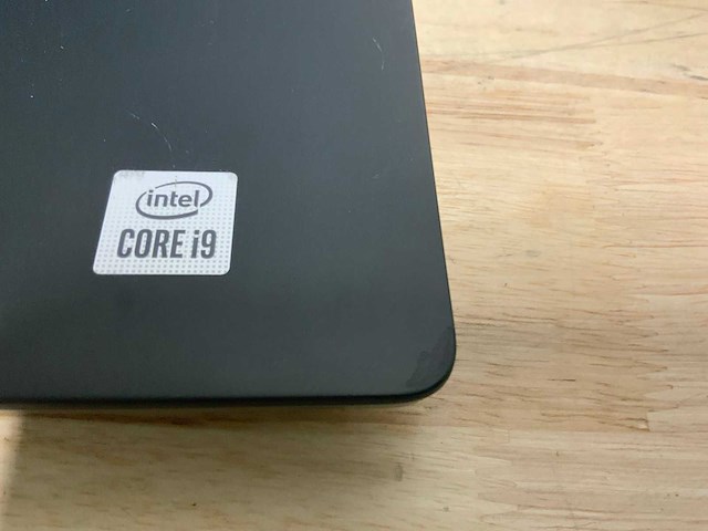 Dell precision 7750(i9) laptop - afbeelding 8 van  8