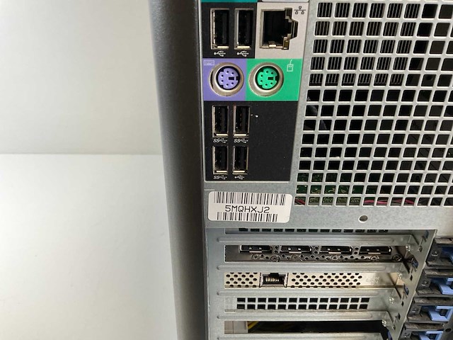 Dell precision 7810, 2x xeon(r) e5-2660 v3, 64 gb ram (8x8 gb), 1 tb sata, nvidia quadro m4000 8 gb workstation - afbeelding 5 van  5