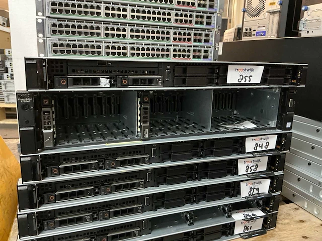 Dell r730xd 1x xeon e5-2640 v4 - afbeelding 1 van  4