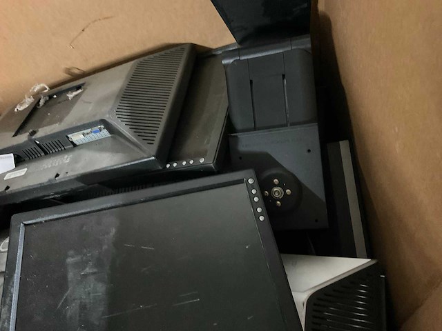 Dell, samsung partij monitoren - afbeelding 8 van  10