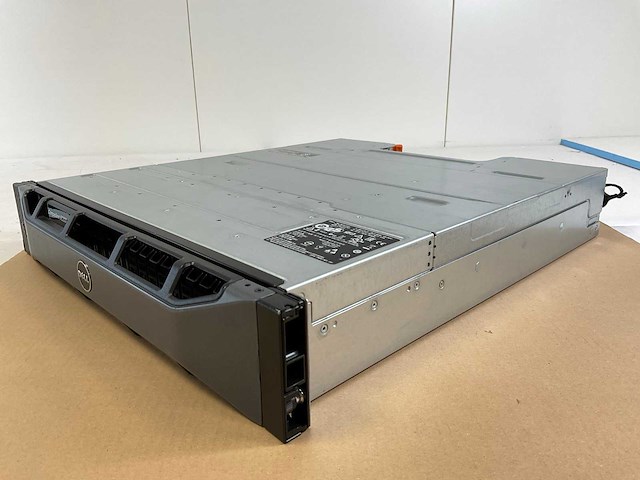 Dell (sc220) 11x 1.2 tb sas(st1200mm0007) disk array enclosure storage - afbeelding 10 van  14
