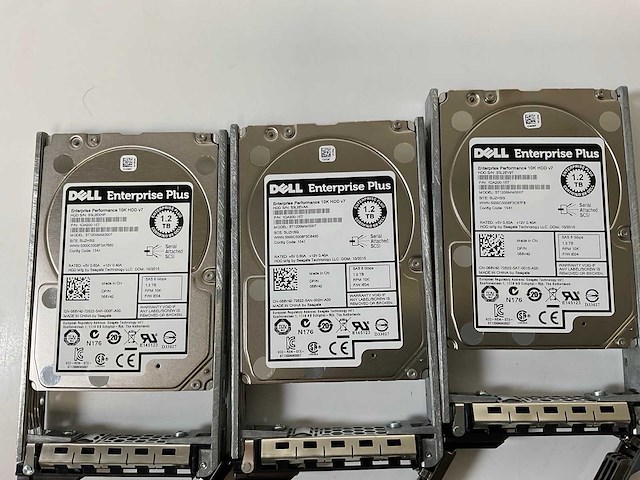 Dell (sc220) 23x 1.2 tb sas(st1200mm0007) - 1x 1.2 tb sas(huc101212css600) disk array enclosure storage - afbeelding 4 van  18