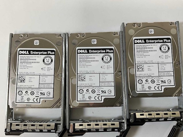 Dell (sc220) 23x 1.2 tb sas(st1200mm0007) disk array enclosure storage - afbeelding 2 van  17