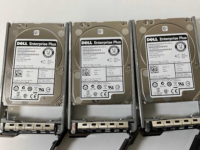 Dell (sc220) 23x 1.2 tb sas(st1200mm0007) disk array enclosure storage - afbeelding 6 van  17