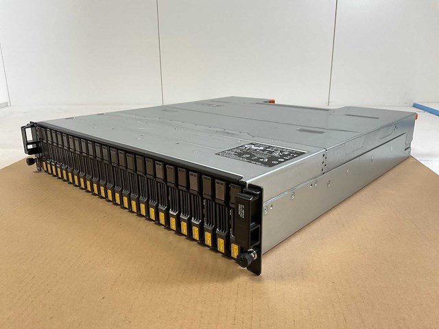 Dell (sc220) 23x 1.2 tb sas(st1200mm0007) disk array enclosure storage - afbeelding 12 van  17