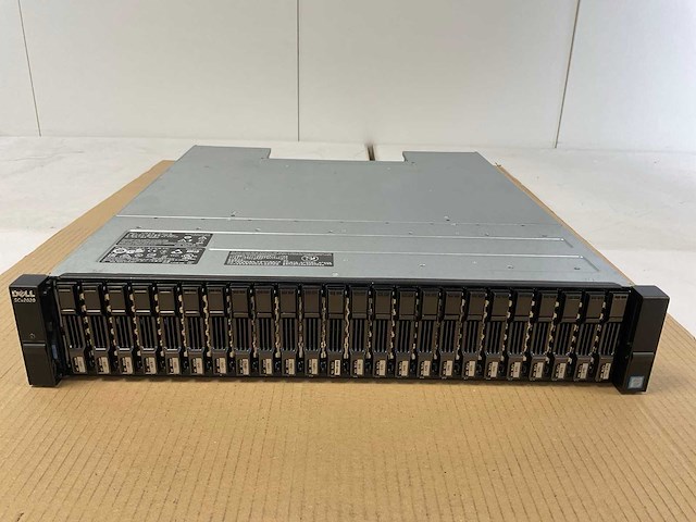 Dell (scv2020) - 13x 1.2 tb sas, 11x 480 gb sas rackmount storage - afbeelding 5 van  11