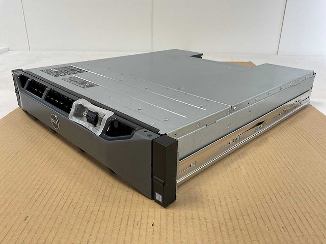 Dell (scv2020) - 13x 1.2 tb sas, 11x 480 gb sas rackmount storage - afbeelding 6 van  11