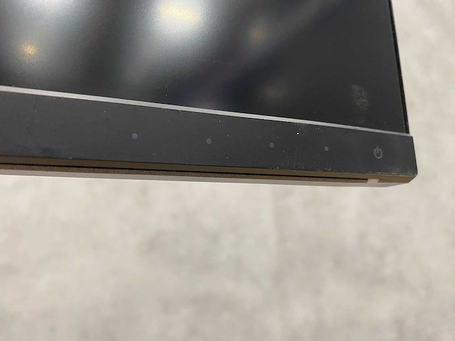 Dell u2515 - 25" monitoren met monitorarm - hdmi, dp - afbeelding 18 van  18
