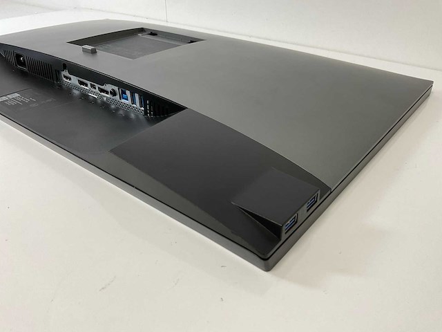 Dell (u2717d) 27”, 2560x1440 (qhd) ips monitor - afbeelding 5 van  6