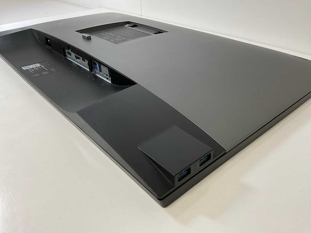 Dell (u2718q) 27”, 3840x2160 (uhd) ips monitor - afbeelding 5 van  6
