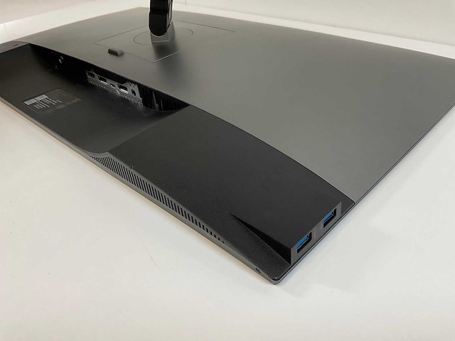 Dell (u2719dc) 27”, 2560x1440 (qhd) ips monitor - afbeelding 3 van  3