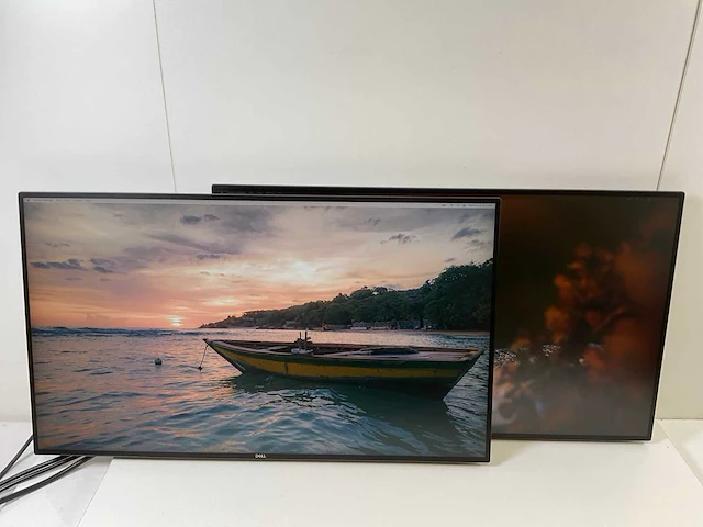 Dell (u2719dc) 27”, 2560x1440 (qhd) ips monitors (2x) - afbeelding 1 van  13
