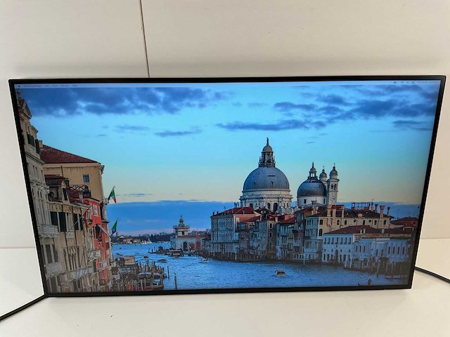 Dell (u2722de) 27”, 2560x1440 (qhd) ips monitor - afbeelding 1 van  6