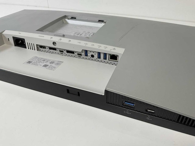 Dell (u2722de) 27”, 2560x1440 (qhd) ips monitor - afbeelding 5 van  6