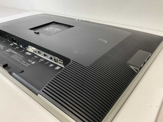 Dell (u3014) 30”, 2560x1600 (qhd) ah-ips monitor - afbeelding 5 van  6