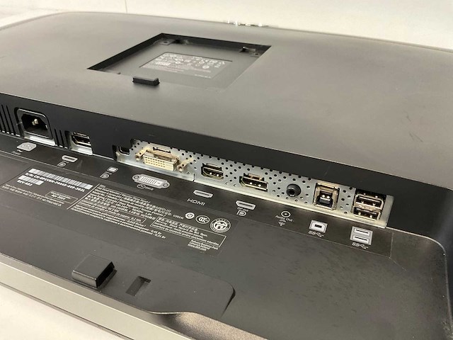 Dell (u3014) 30”, 2560x1600 (qhd) ips monitor - afbeelding 5 van  7