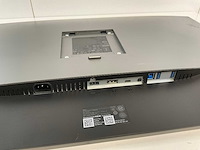 Dell (u3219q) 32”, 3840x2160 (uhd) ips monitor - afbeelding 5 van  6