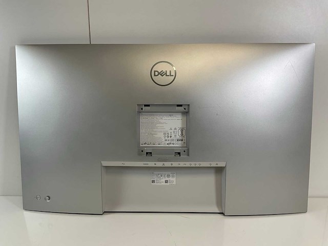 Dell (u3223qe) 32”, 3840x2160 (uhd) ips monitor - afbeelding 4 van  7