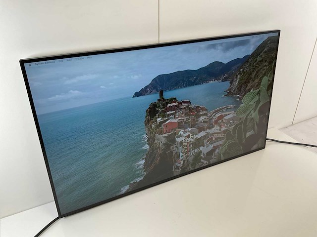 Dell (u3223qe) 32”, 3840x2160 (uhd) ips monitor - afbeelding 2 van  5