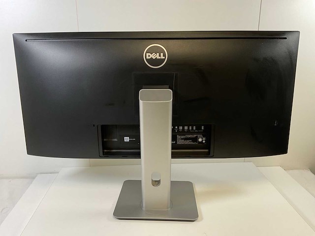 Dell (u3415w) 34”, 3440x1440 (uwqhd) ah-ips monitor - afbeelding 4 van  5