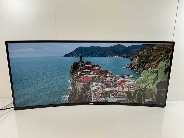 Dell (u3419w) 34”, 3440x1440 (qhd) ips monitor - afbeelding 1 van  7