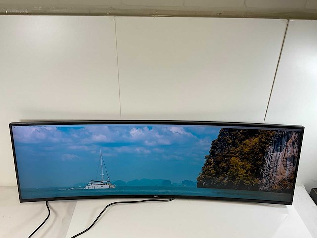 Dell (u4919dw) 49”, 5120x1440 (uhd/5k) ips monitor - afbeelding 1 van  3
