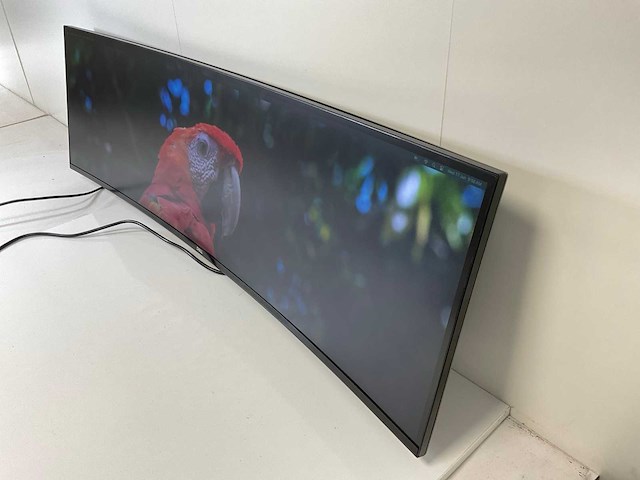 Dell (u4919dw) 49”, 5120x1440 (uhd/5k) ips monitor - afbeelding 1 van  1