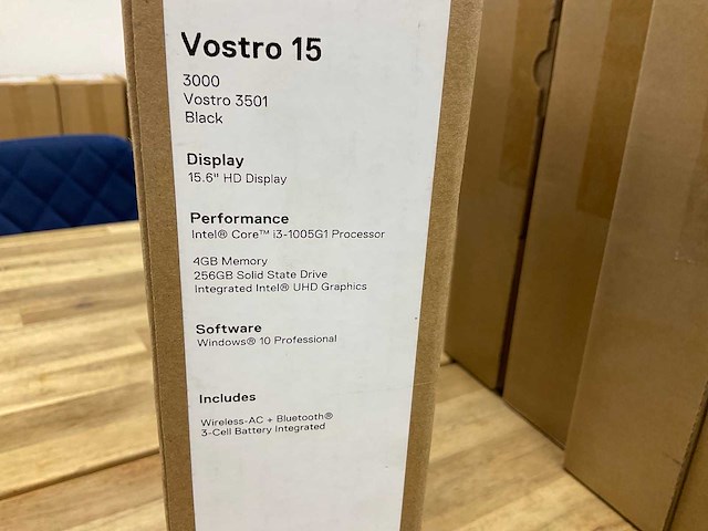 Dell vostro 15 -3000 laptop - afbeelding 2 van  4
