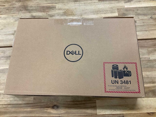 Dell vostro 15 -3000 laptop - afbeelding 2 van  4