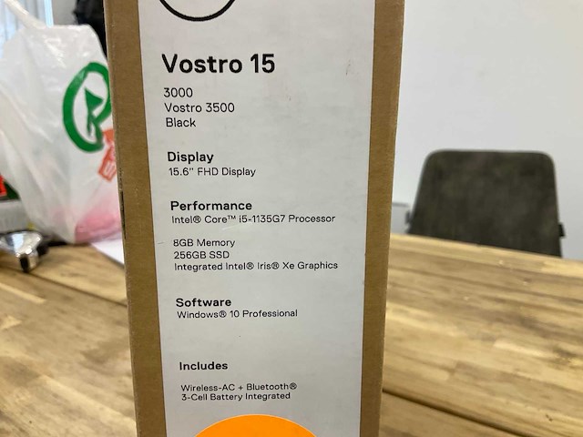 Dell vostro 15 -3000 laptop - afbeelding 4 van  4