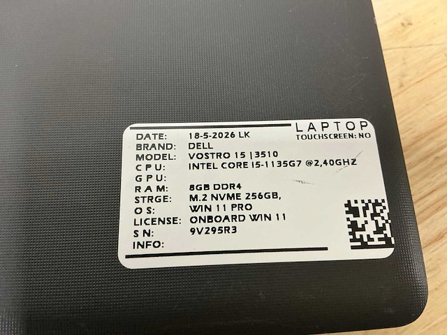 Dell vostro 15 laptop - afbeelding 1 van  2