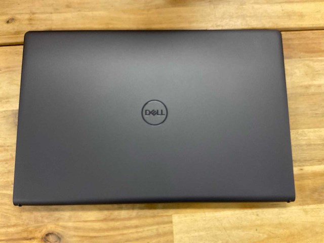 Dell vostro 3525 laptop - afbeelding 1 van  6