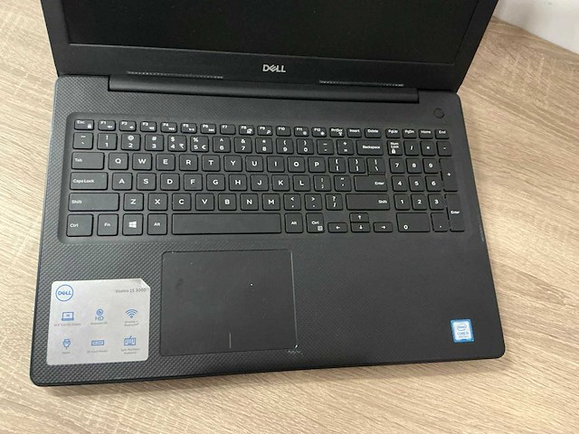 Dell vostro 3580 laptop - afbeelding 2 van  7