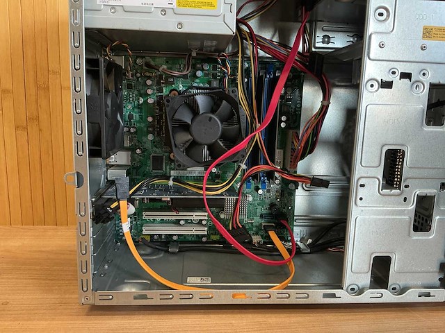 Dell | vostro | desktop (2x) - afbeelding 12 van  12