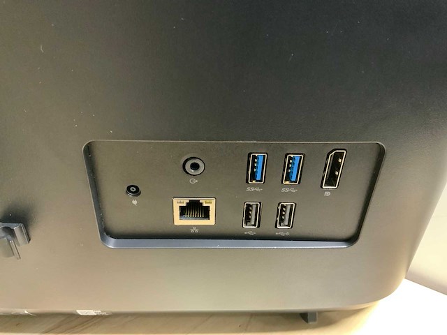 Dell wyse 5470 aio desktop (19x) - afbeelding 8 van  10