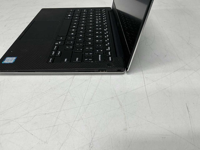 Dell xps 13 9360 laptop 13,3 inch - afbeelding 7 van  9