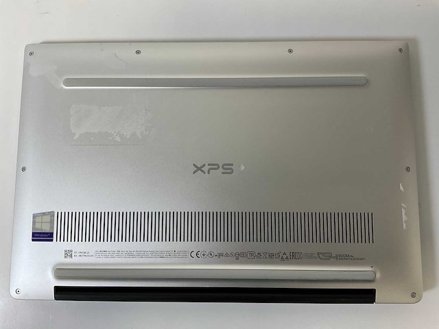 Dell xps 9380 13.3”, core(tm) i7 8th gen, 16 gb ram, 256 gb nvme touchscreen laptop - afbeelding 6 van  7