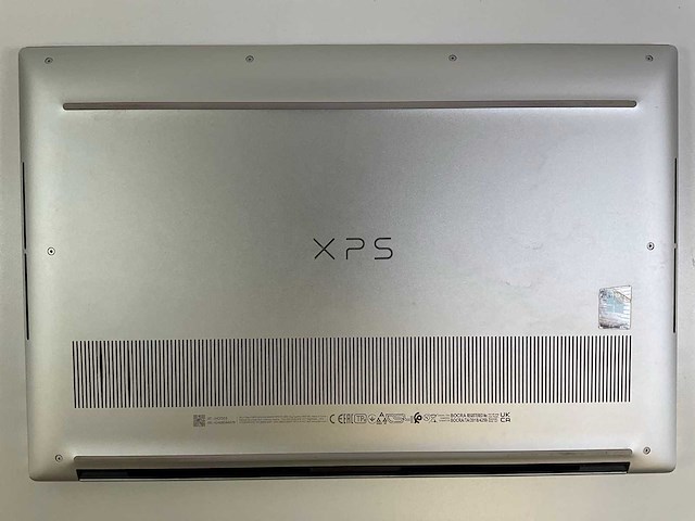 Dell xps 9500 15.6”, core(tm) i7 10th gen, 32 gb ram, 1 tb nvme, nvidia ge force gtx 1650 ti 4 gb laptop - afbeelding 6 van  7