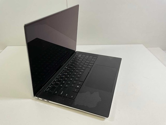 Dell xps 9500 15.6”, core(tm) i7 10th gen, 32 gb ram, 1 tb nvme, nvidia ge force gtx 1650 ti 4 gb laptop - afbeelding 2 van  7