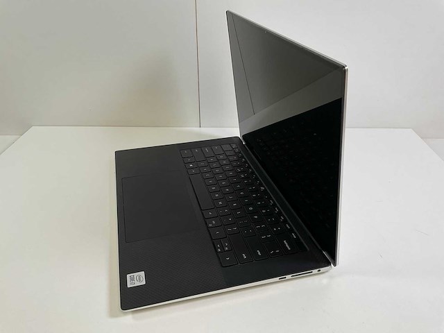 Dell xps 9500 15.6”, core(tm) i7 10th gen, 32 gb ram, 1 tb nvme, nvidia ge force gtx 1650 ti 4 gb laptop - afbeelding 1 van  3