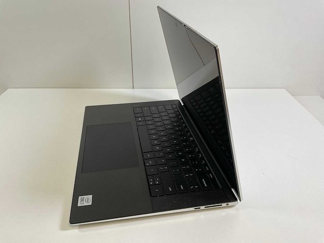 Dell xps 9500 15.6”, core(tm) i7 10th gen, 32 gb ram, 1 tb nvme, nvidia ge force gtx 1650 ti 4 gb laptop - afbeelding 3 van  7