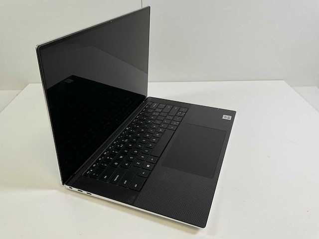 Dell xps 9500 15.6”, core(tm) i7 10th gen, 32 gb ram, 1 tb nvme, nvidia ge force gtx 1650 ti 4 gb laptop - afbeelding 2 van  5