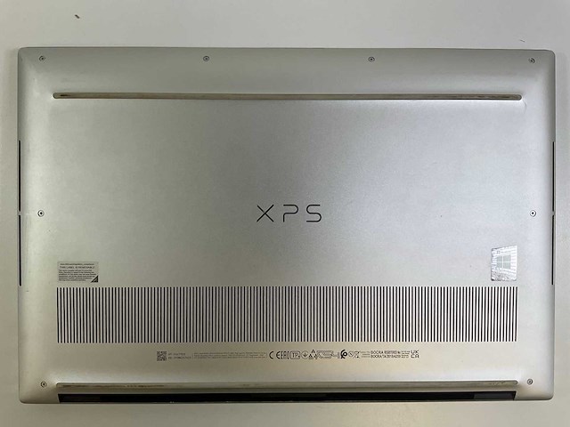 Dell xps 9500 15.6”, core(tm) i7 10th gen, 32 gb ram, 1 tb nvme, nvidia ge force gtx 1650 ti 4 gb laptop - afbeelding 6 van  7