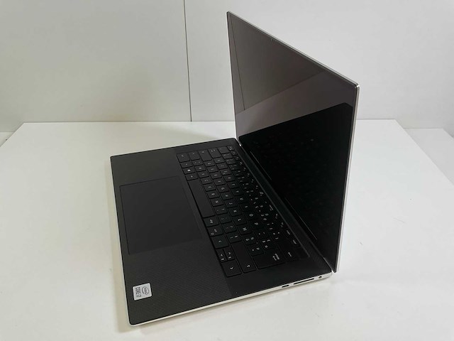 Dell xps 9500 15.6”, core(tm) i7 10th gen, 32 gb ram, 1 tb nvme, nvidia ge force gtx 1650 ti 4 gb laptop - afbeelding 3 van  7
