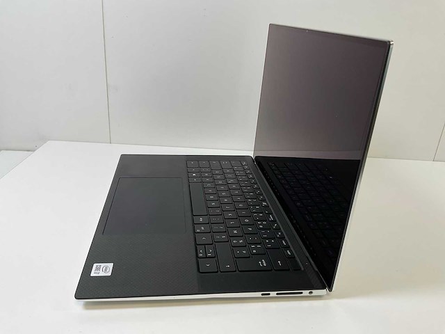 Dell xps 9500 15.6”, core(tm) i7 10th gen, 32 gb ram, 1 tb nvme, nvidia geforce gtx 1650 ti 4gb touchscreen laptop - afbeelding 3 van  7