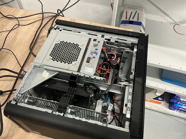 Dell xps d24m desktop - afbeelding 8 van  10