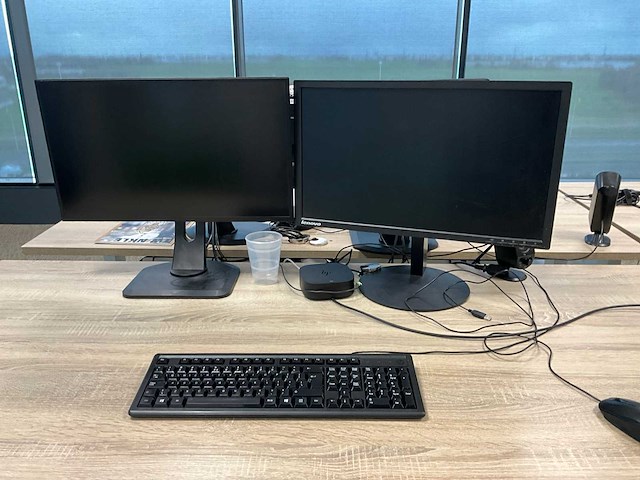 Dell/iiyama monitor (8x) - afbeelding 2 van  8