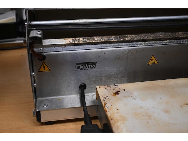 Delmo rvs stretchfolie verpakkingsmachine - afbeelding 2 van  3