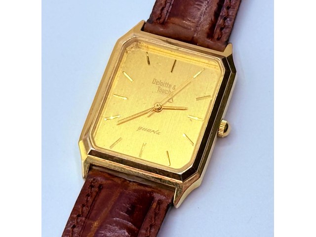 Deloitte & touche goudkleurig tank horloge - afbeelding 1 van  7